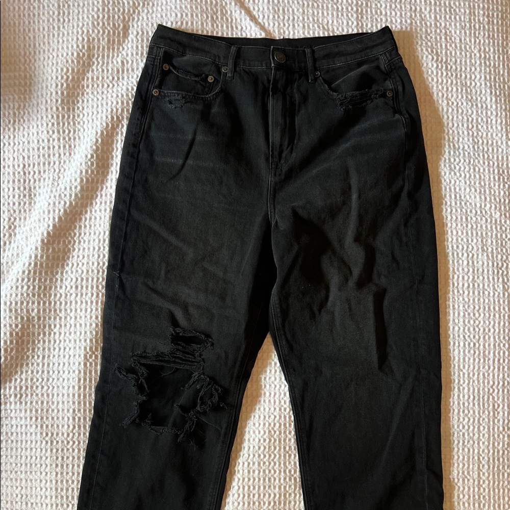 American Eagle Outfitters Women’s Black Relaxed Jeans